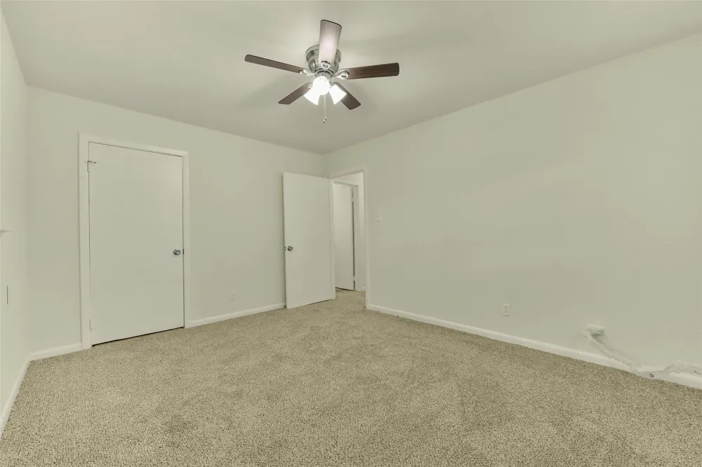 1114 Valerie Avenue Pasadena, TX 77502