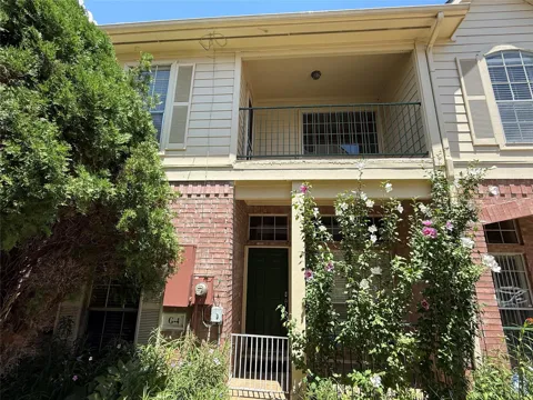 2710 Grants Lake Boulevard #G4