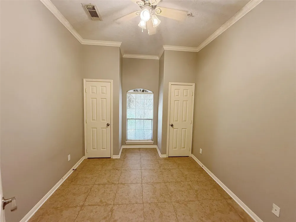 2710 Grants Lake Boulevard #G4 Sugar Land, TX 77479