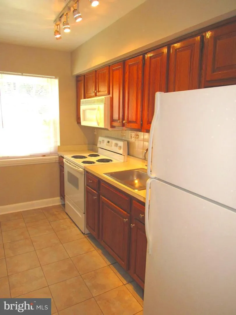 1311 ODE STREET #612 Arlington, VA 22209