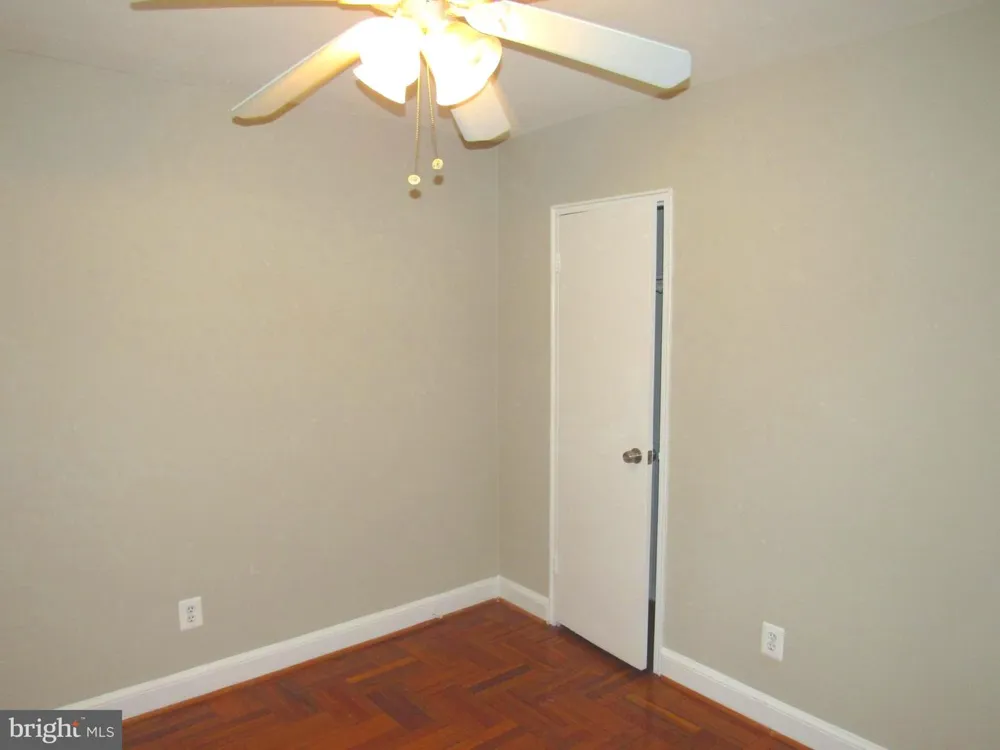 1311 ODE STREET #612 Arlington, VA 22209