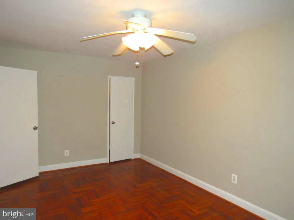 1311 ODE STREET #612 Arlington, VA 22209