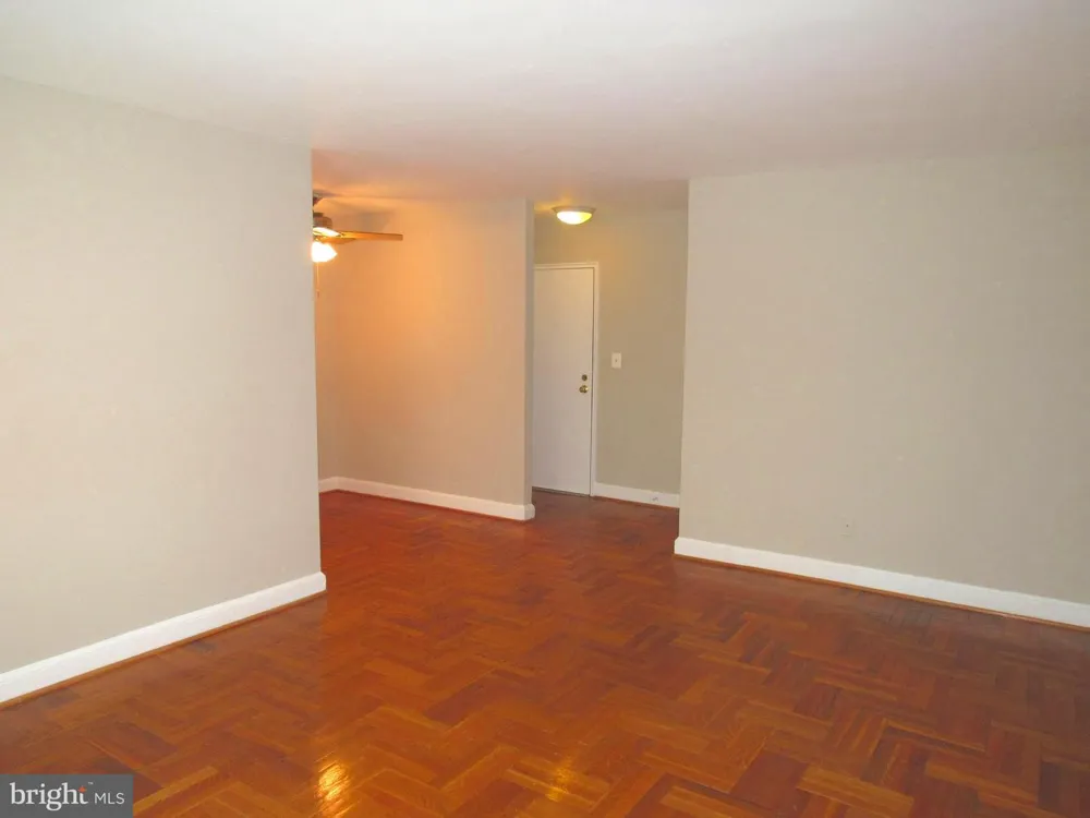 1311 ODE STREET #612 Arlington, VA 22209