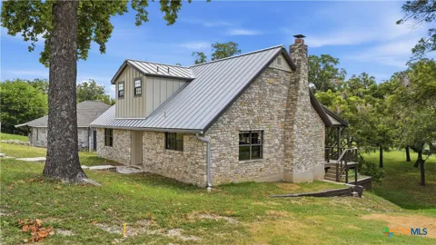 721 Ridgeroad Drive