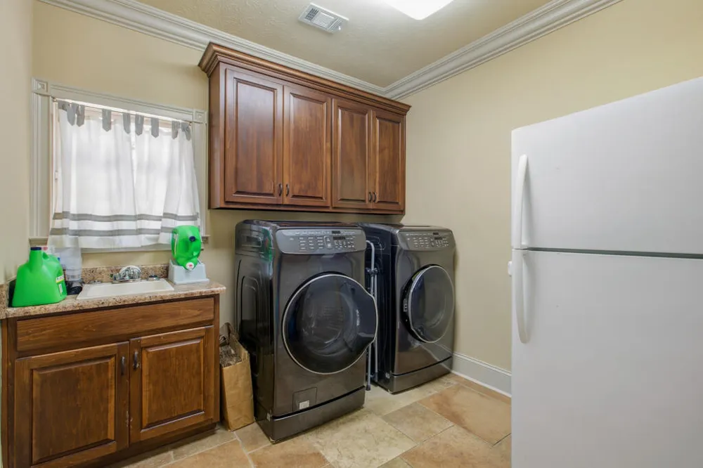 8100 Saddlehorn Drive Midland, GA 31820