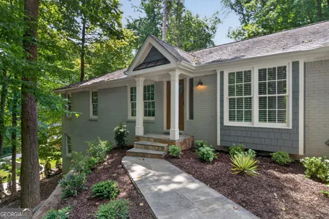 415 Forest Hills DR