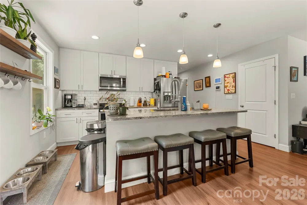 107 Forest Street Asheville, NC 28803
