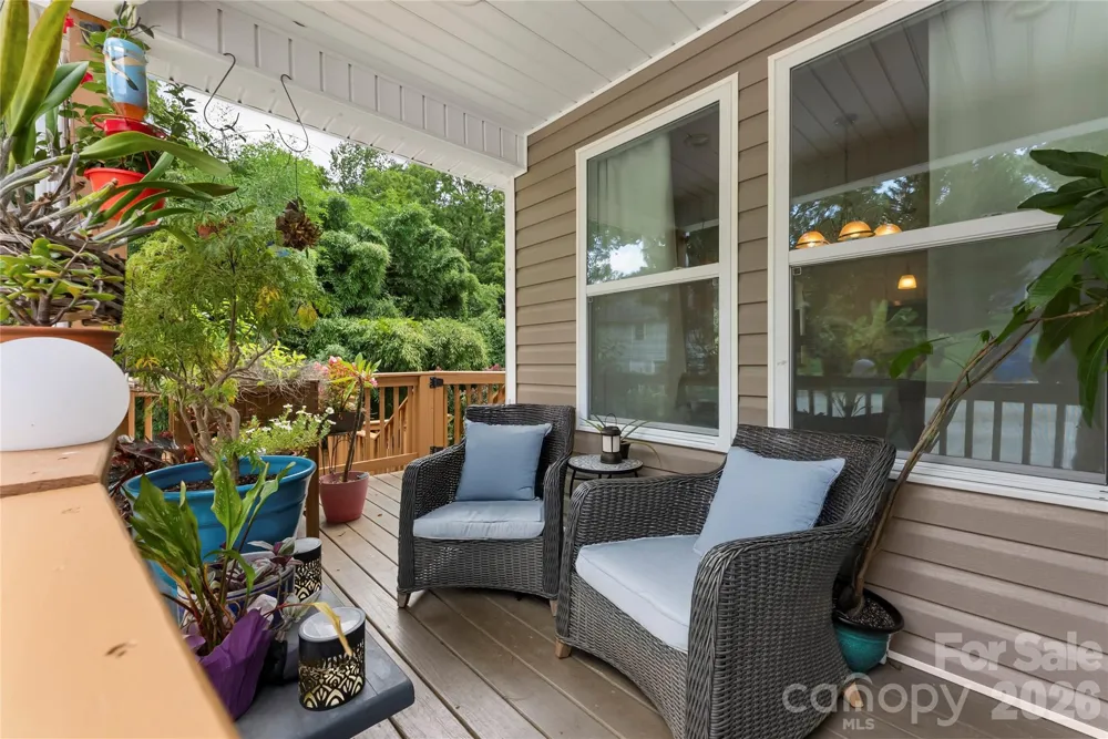 107 Forest Street Asheville, NC 28803