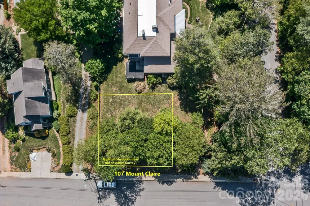 999999 Mount Clare Avenue Asheville, NC 28801
