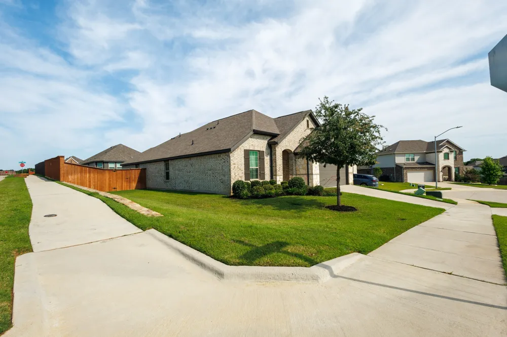 101 St Meena Court Fort Worth, TX 76120
