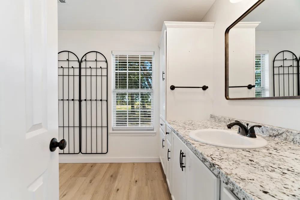 10891 Farm Road 1497 Paris, TX 75462