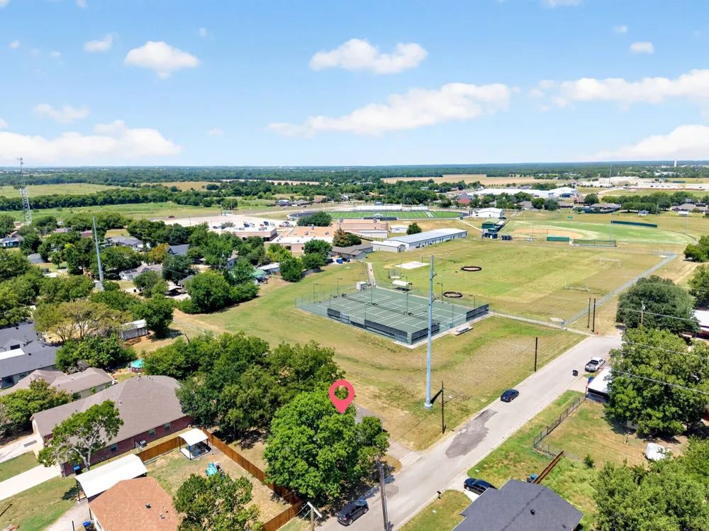 2601 Crestridge Caddo Mills, TX 75135