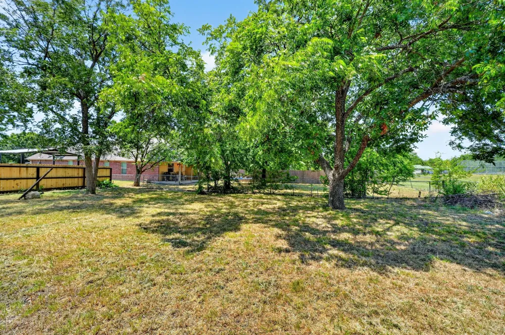 2601 Crestridge Caddo Mills, TX 75135