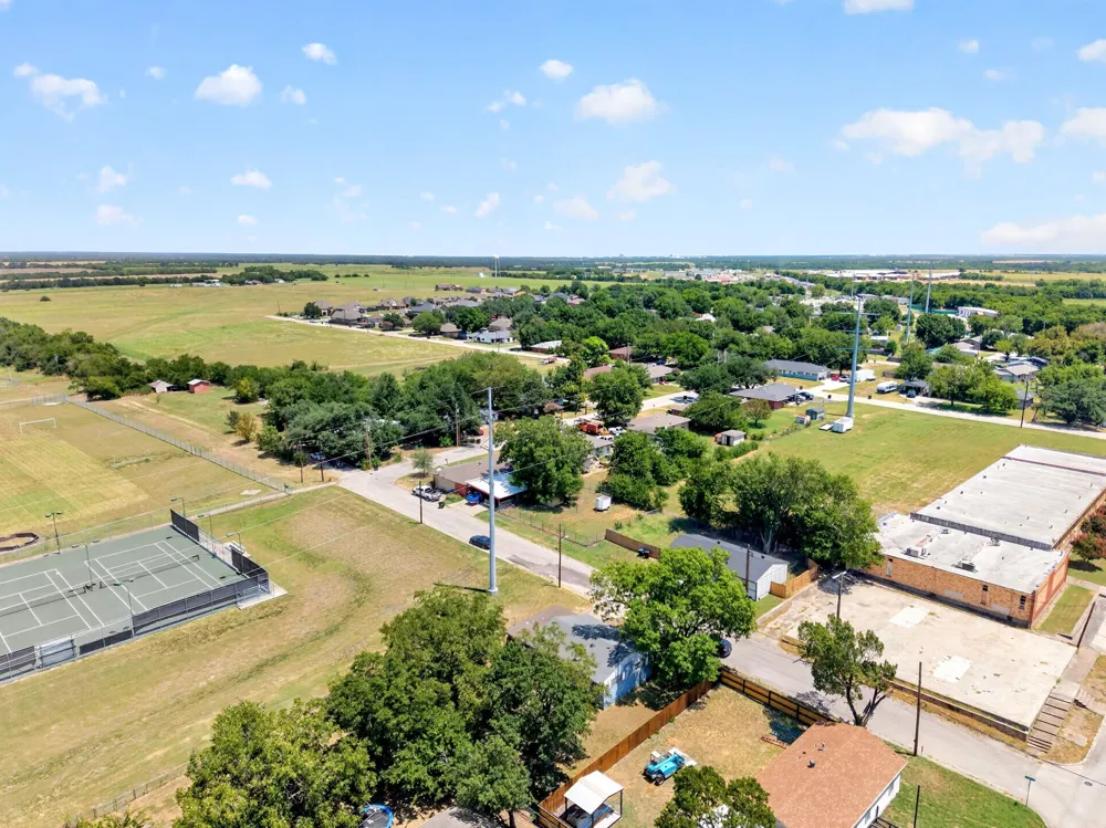 2601 Crestridge Caddo Mills, TX 75135