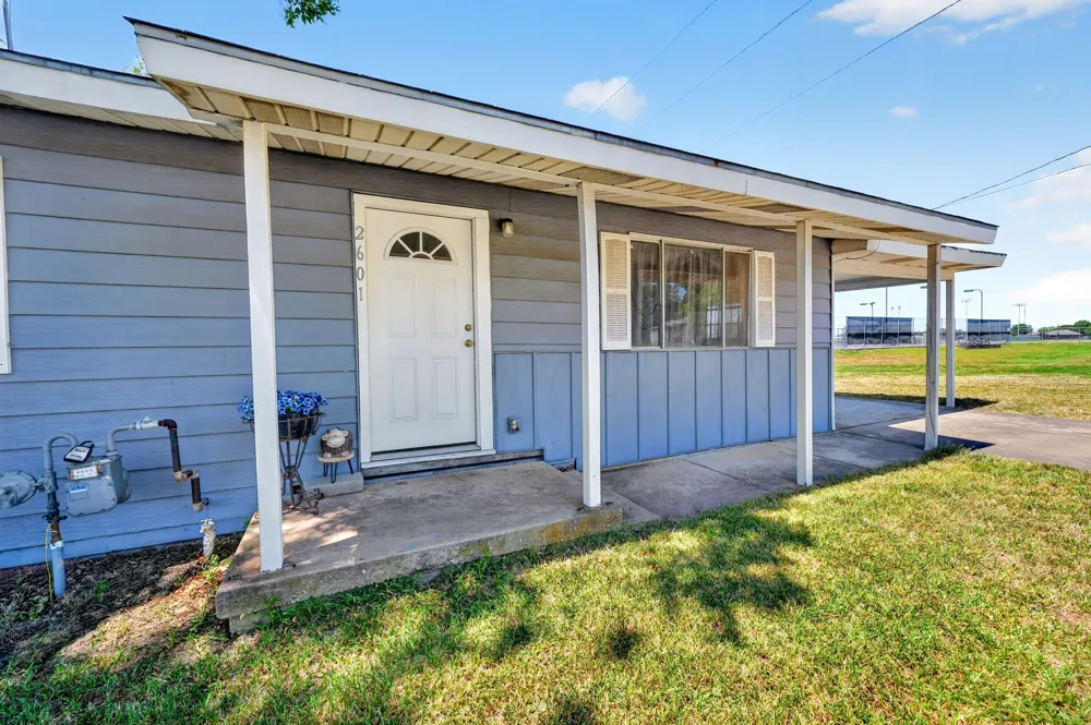 2601 Crestridge Caddo Mills, TX 75135