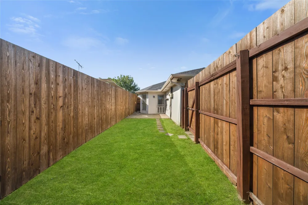 2539 Sunscape Lane Dallas, TX 75287
