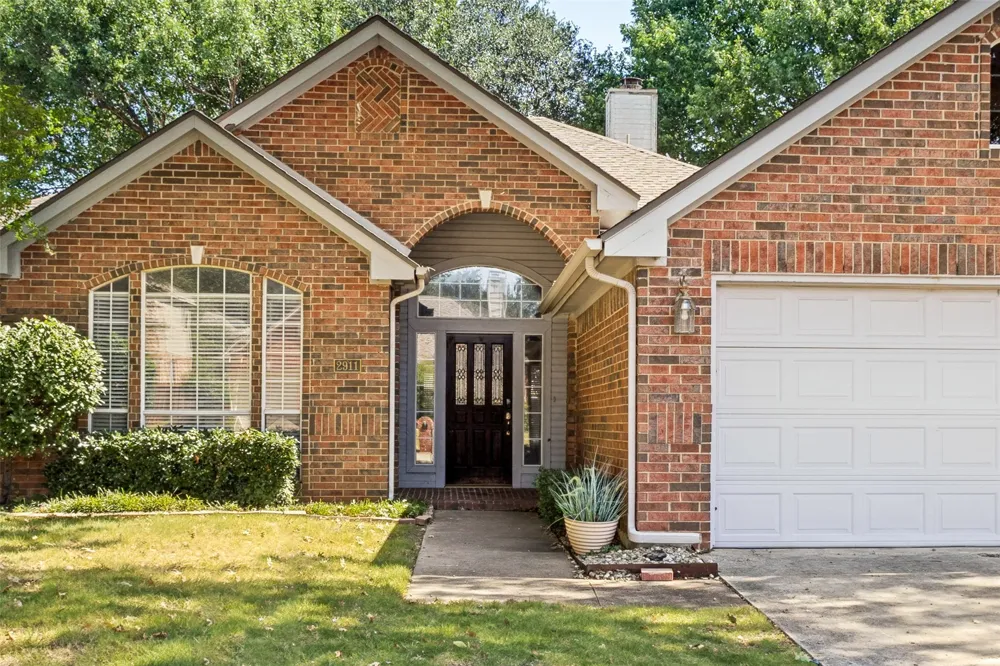 2911 Stonepointe McKinney, TX 75072