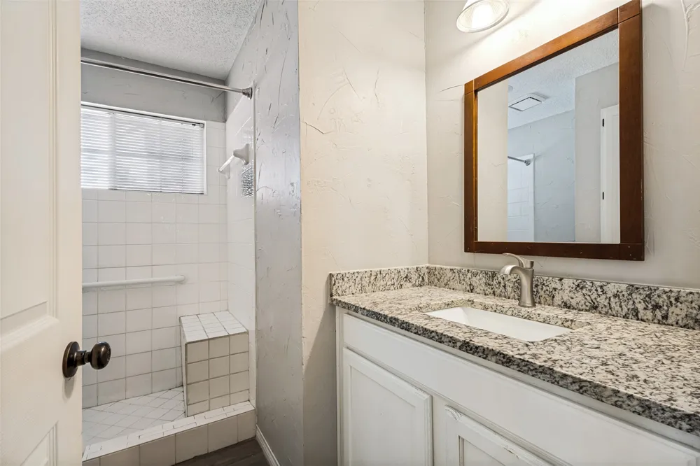 2911 Stonepointe McKinney, TX 75072