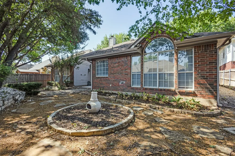 2911 Stonepointe McKinney, TX 75072