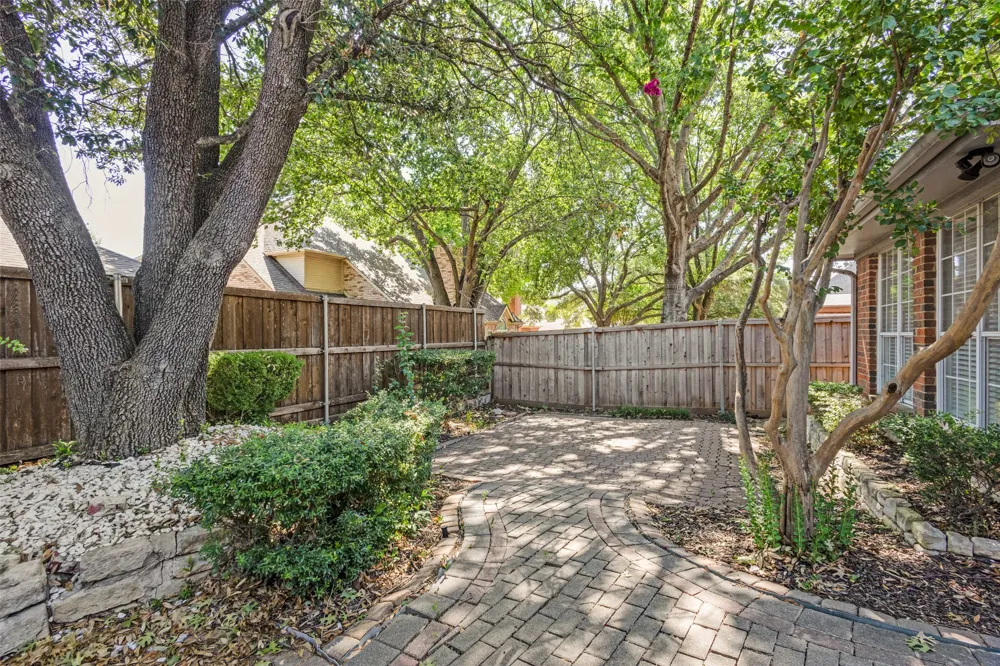 2911 Stonepointe McKinney, TX 75072