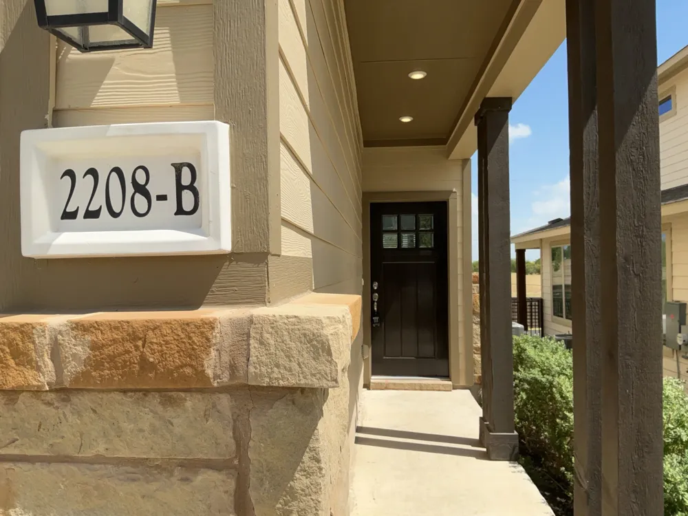 2208 Cornfield Drive #B Pflugerville, TX 78660