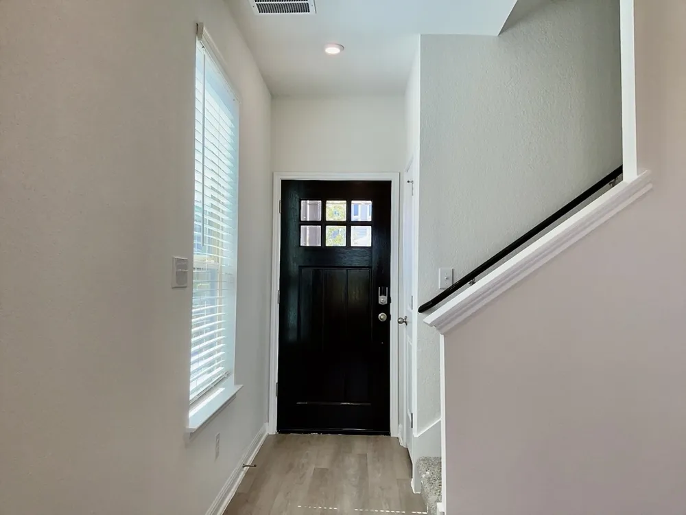 2208 Cornfield Drive #B Pflugerville, TX 78660