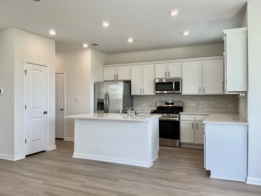 2208 Cornfield Drive #B Pflugerville, TX 78660