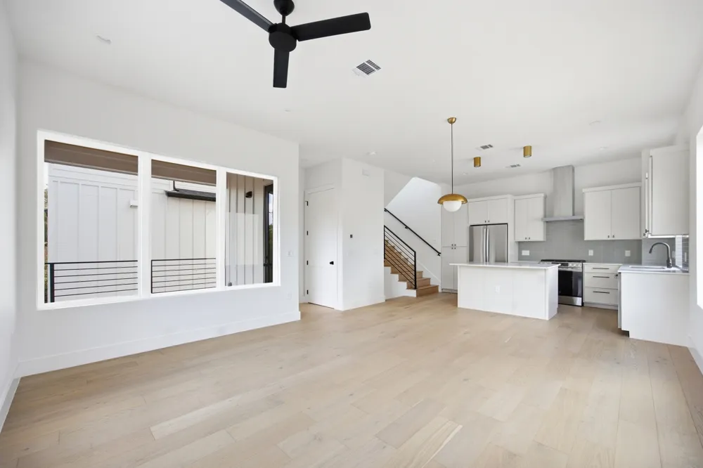 301 N Pleasant Valley Road #2 Austin, TX 78702
