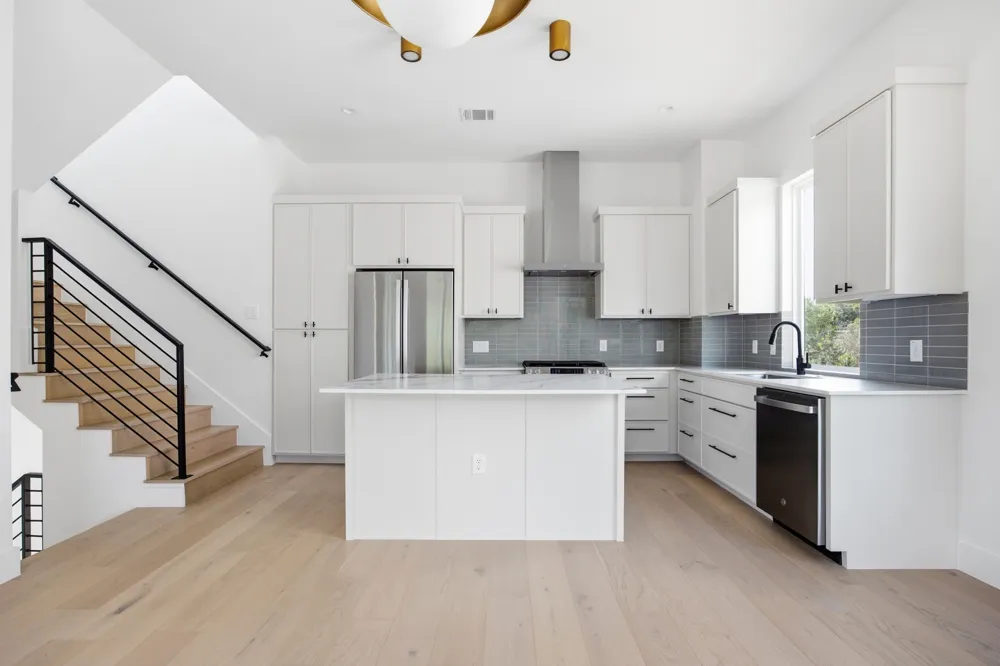 301 N Pleasant Valley Road #2 Austin, TX 78702