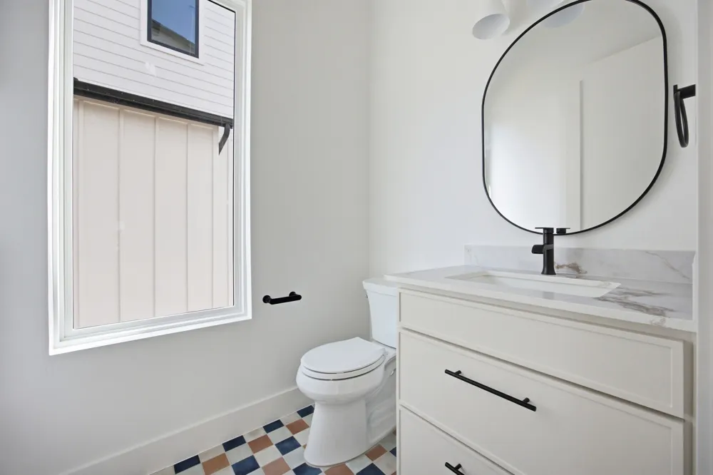 301 N Pleasant Valley Road #2 Austin, TX 78702