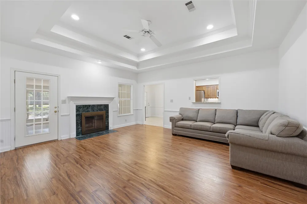 8221 Mountain Drive Salado, TX 76571