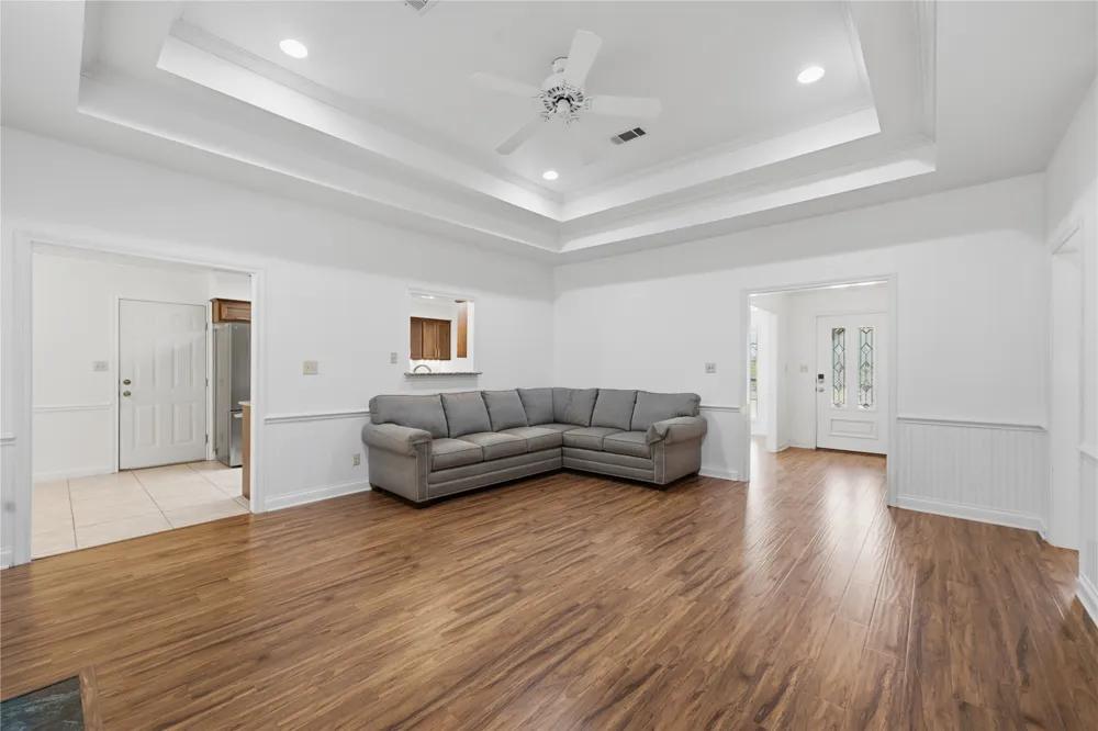 8221 Mountain Drive Salado, TX 76571