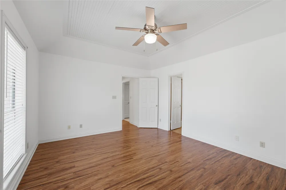 8221 Mountain Drive Salado, TX 76571