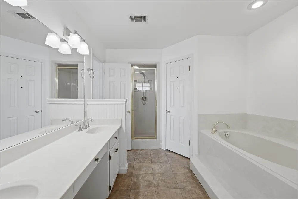 8221 Mountain Drive Salado, TX 76571