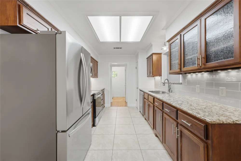 8221 Mountain Drive Salado, TX 76571