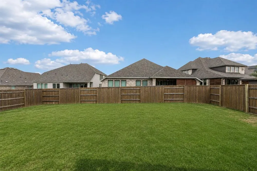 305 Painted Creek Way Kyle, TX 78640