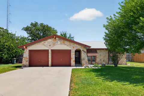 600 E Central Drive