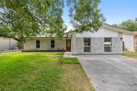 1111 Spearson Lane