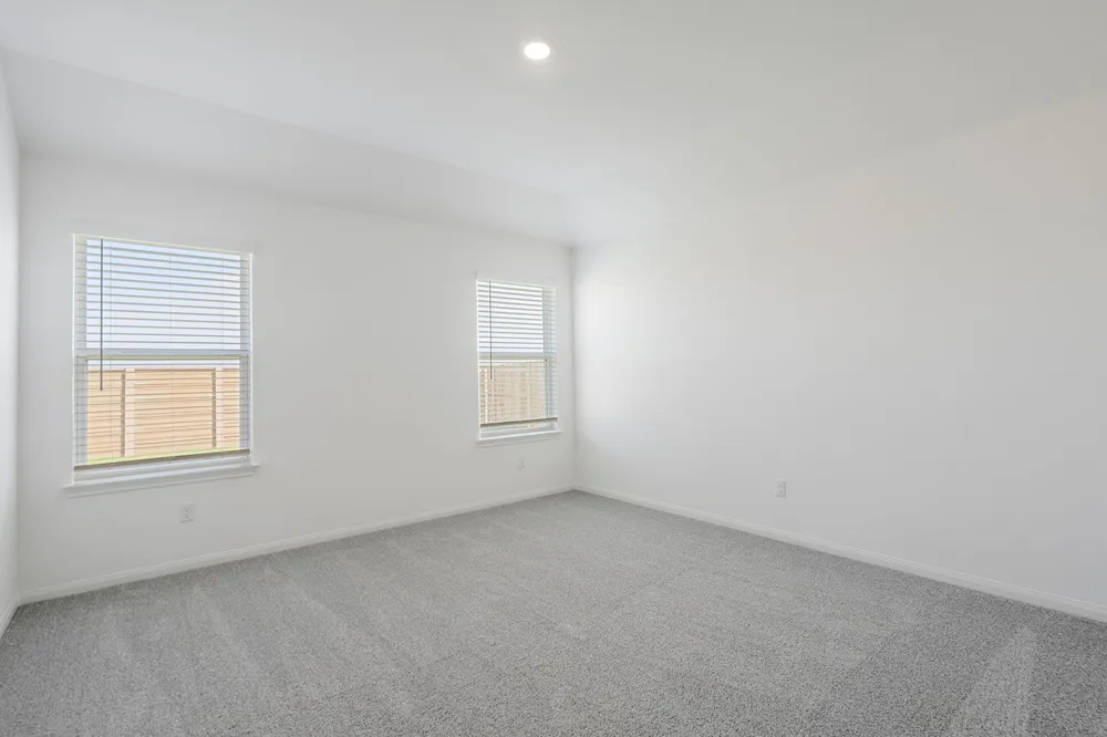 245 W Luna Blue Lane Jarrell, TX 76537