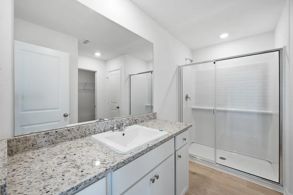245 W Luna Blue Lane Jarrell, TX 76537