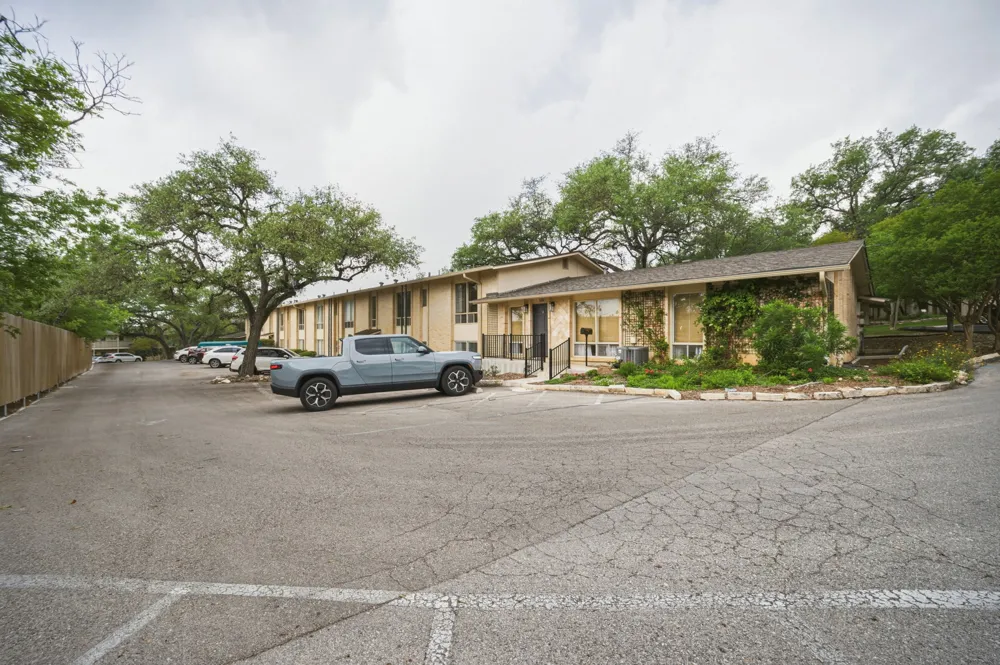5332 Balcones Drive #B Austin, TX 78731