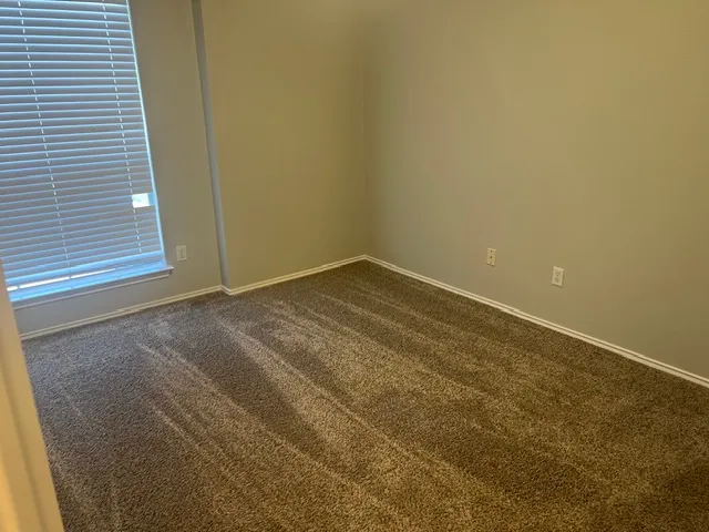 17411 Valentine Drive Round Rock, TX 78664