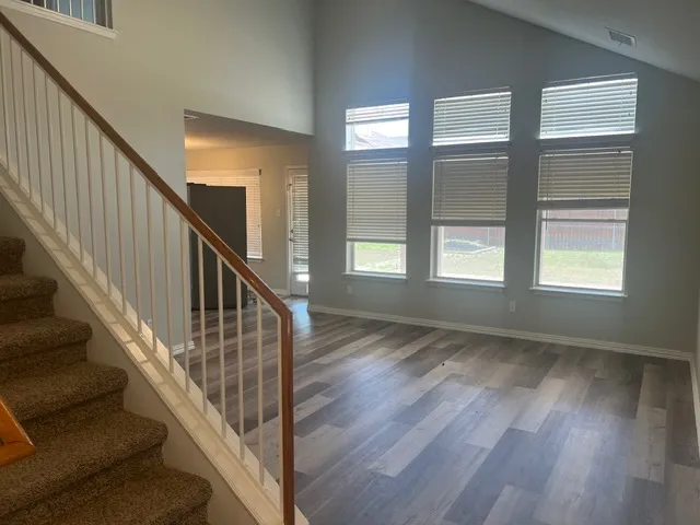 17411 Valentine Drive Round Rock, TX 78664