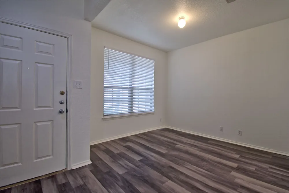 711 Abundance Lane Kyle, TX 78640