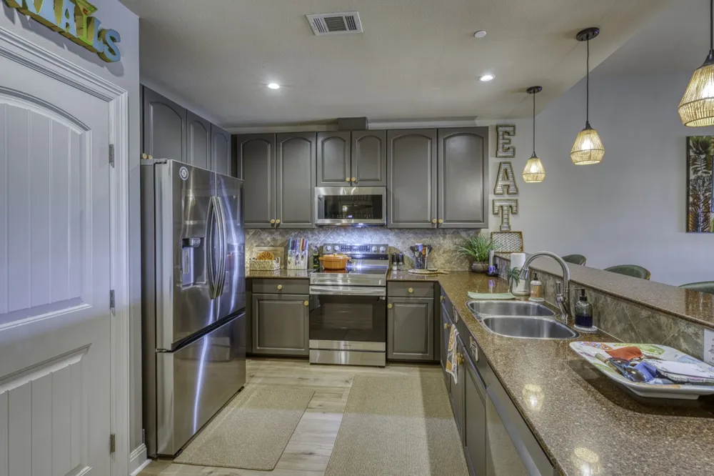 1000 The Cape Road #54 Horseshoe Bay, TX 78657