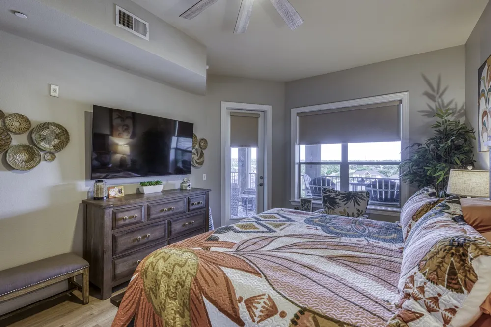 1000 The Cape Road #54 Horseshoe Bay, TX 78657