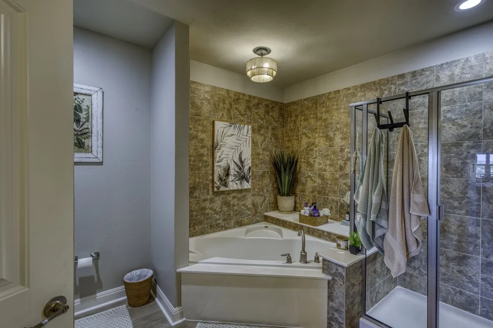 1000 The Cape Road #54 Horseshoe Bay, TX 78657