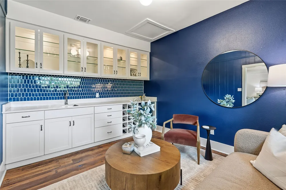 816 Terrace Mountain Drive West Lake Hills, TX 78746