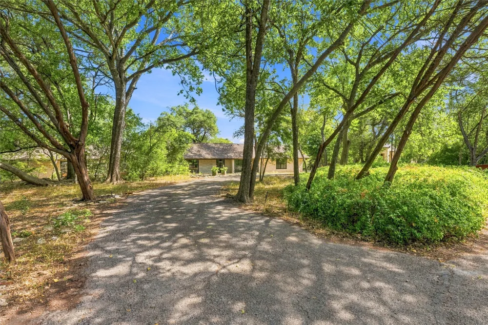 816 Terrace Mountain Drive West Lake Hills, TX 78746