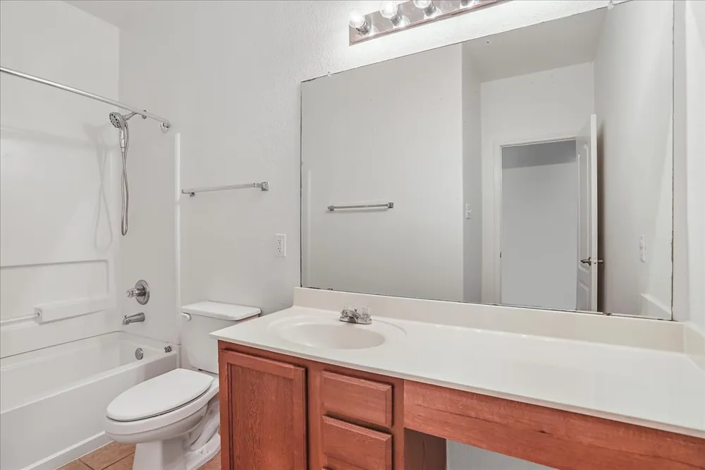 200 Rudy Lane Kyle, TX 78640